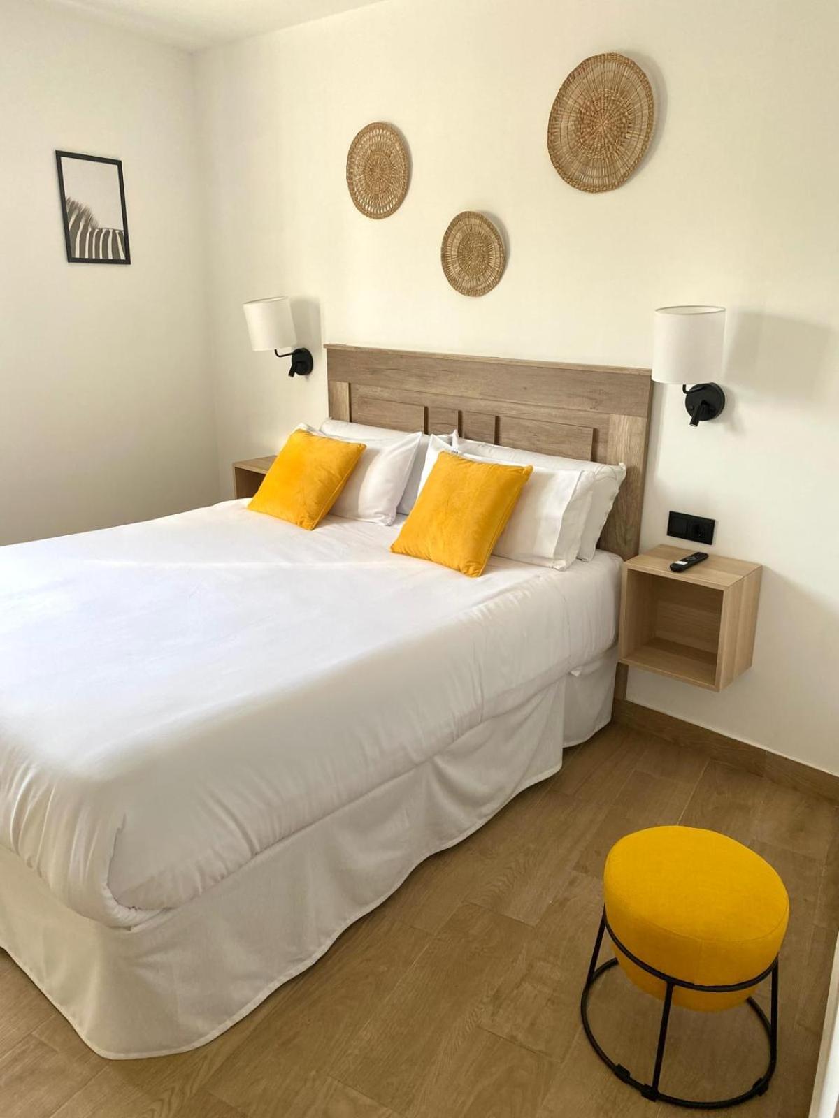 Apartamentos Cibeles Centro Historico, Nuevo Establecimiento Мерида Екстериор снимка